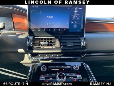 2023 Lincoln Navigator Reserve