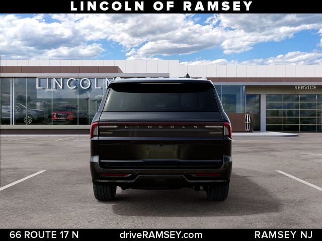 2027 Lincoln Navigator Reserve
