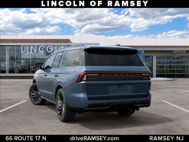 2027 Lincoln Navigator Reserve