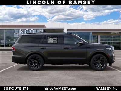 2027 Lincoln Navigator Reserve