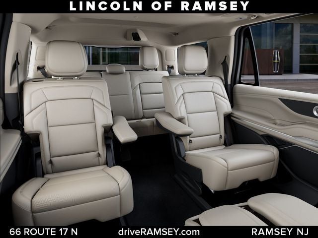 2027 Lincoln Navigator Reserve