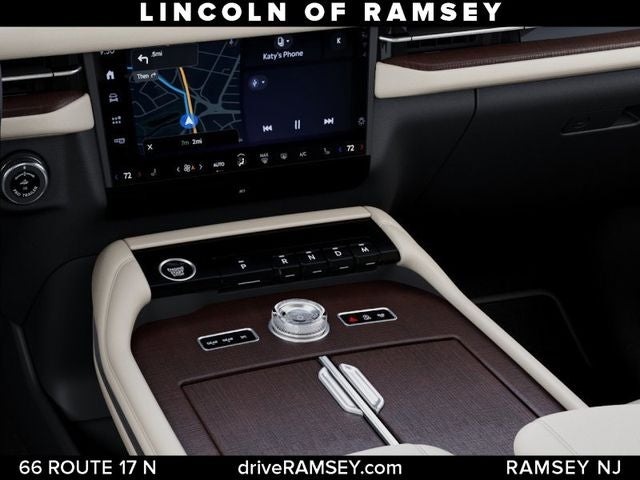 2027 Lincoln Navigator Reserve