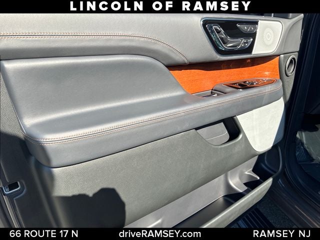 2024 Lincoln Navigator Black Label