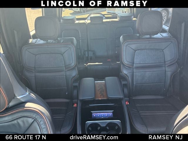 2024 Lincoln Navigator Black Label