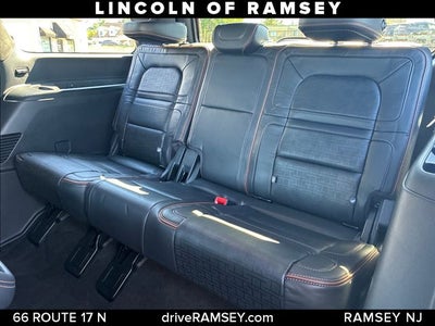 2024 Lincoln Navigator Black Label