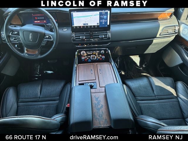 2024 Lincoln Navigator Black Label