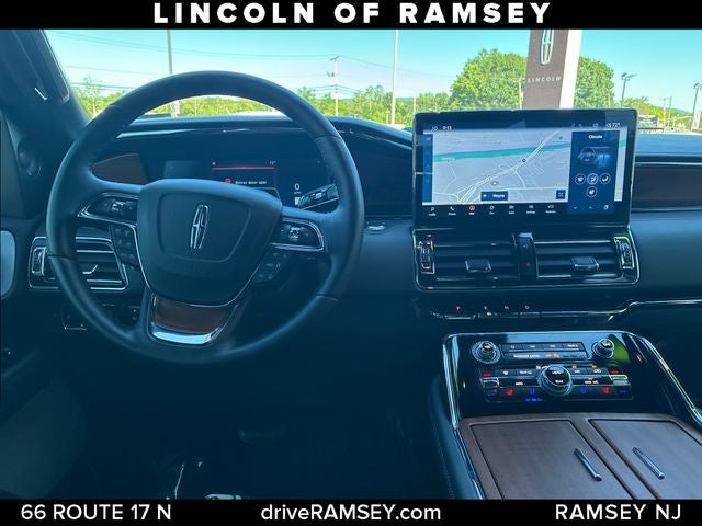 2024 Lincoln Navigator Black Label