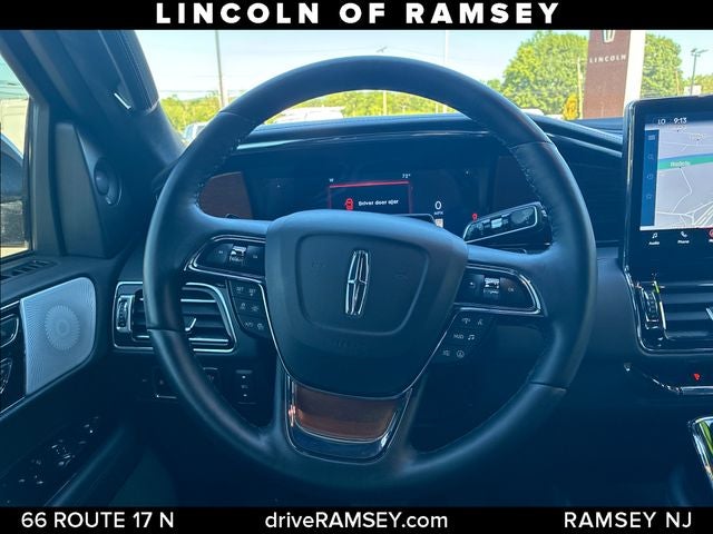 2024 Lincoln Navigator Black Label