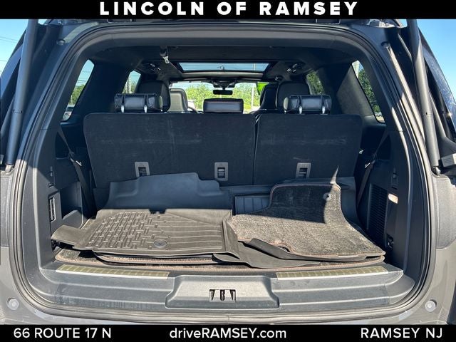 2024 Lincoln Navigator Black Label
