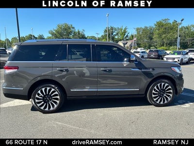 2024 Lincoln Navigator Black Label
