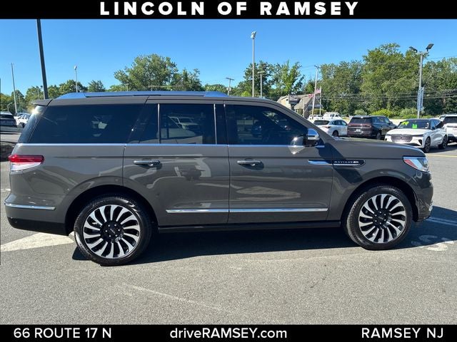 2024 Lincoln Navigator Black Label