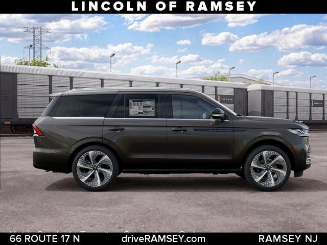 2027 Lincoln Navigator Black Label