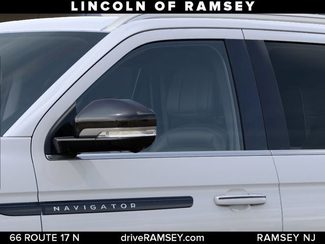 2027 Lincoln Navigator Black Label