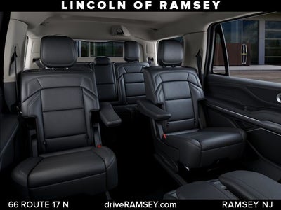 2027 Lincoln Navigator Premiere