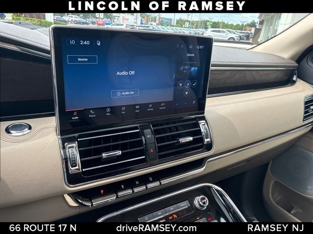 2024 Lincoln Navigator L Reserve