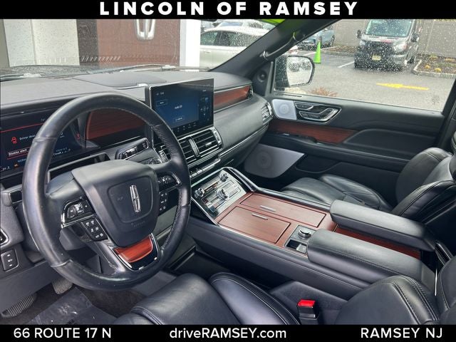 2022 Lincoln Navigator L Reserve