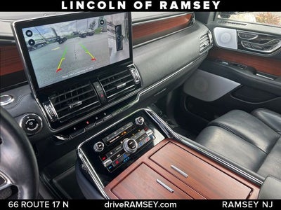 2022 Lincoln Navigator L Reserve