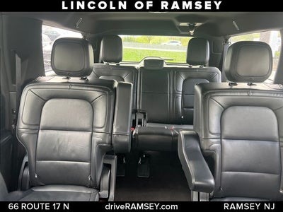 2022 Lincoln Navigator L Reserve