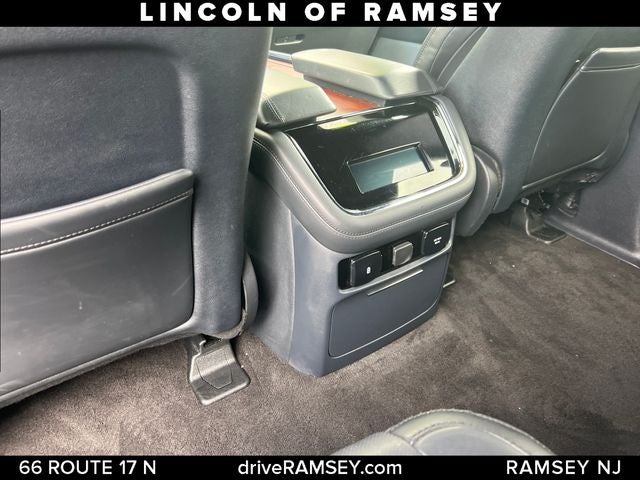 2022 Lincoln Navigator L Reserve
