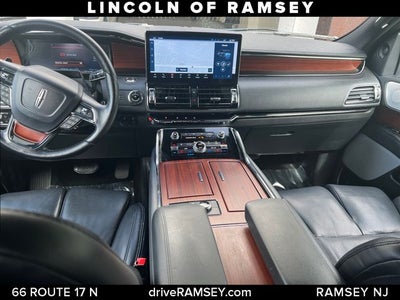 2022 Lincoln Navigator L Reserve