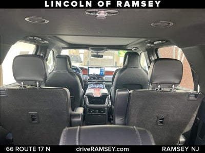 2022 Lincoln Navigator L Reserve