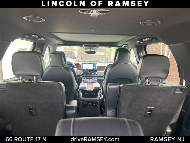 2022 Lincoln Navigator L Reserve