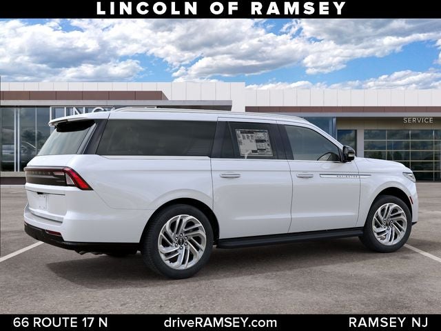 2027 Lincoln Navigator Premiere L