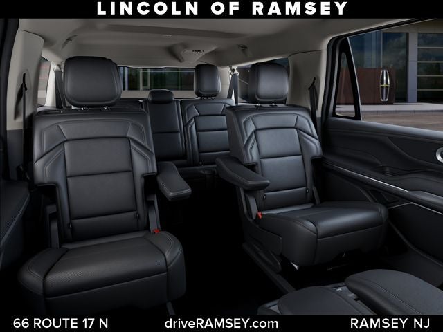 2027 Lincoln Navigator Premiere L