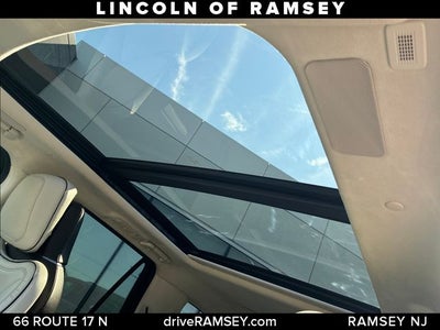 2022 Lincoln Navigator L Black Label