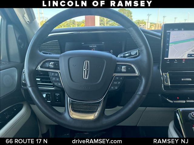 2022 Lincoln Navigator L Black Label