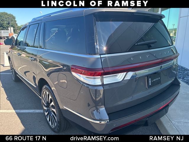 2022 Lincoln Navigator L Black Label