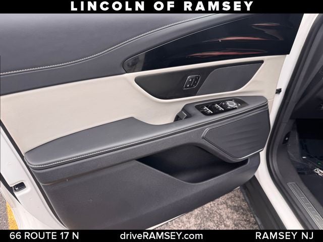 2024 Lincoln Nautilus Premiere