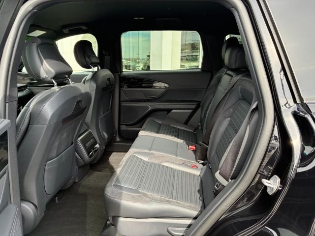 2024 Lincoln Nautilus Reserve