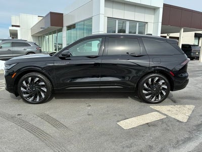 2024 Lincoln Nautilus Reserve