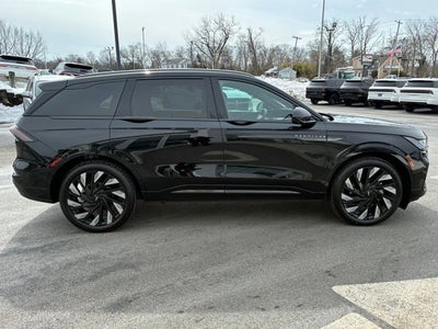 2024 Lincoln Nautilus Reserve