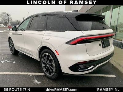 2024 Lincoln Nautilus Reserve