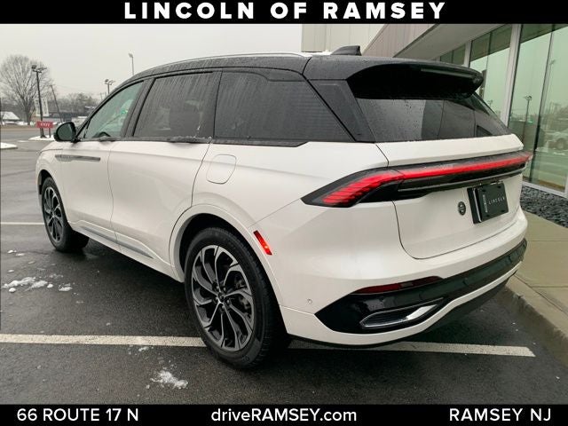 2024 Lincoln Nautilus Reserve