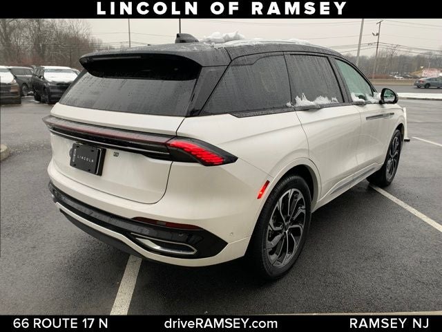 2024 Lincoln Nautilus Reserve