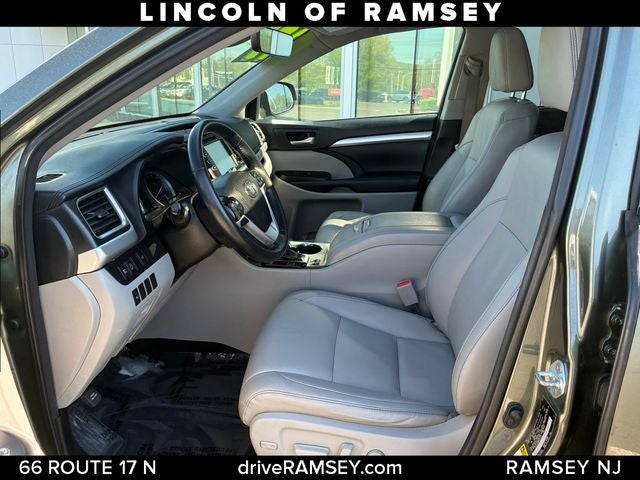2017 Toyota Highlander XLE