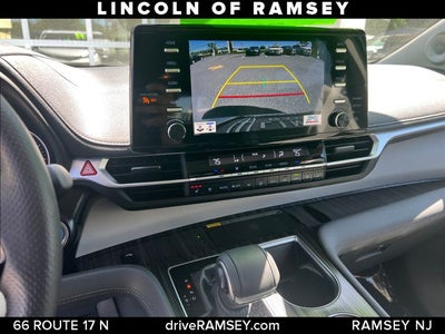 2024 Toyota Sienna Limited 7 Passenger
