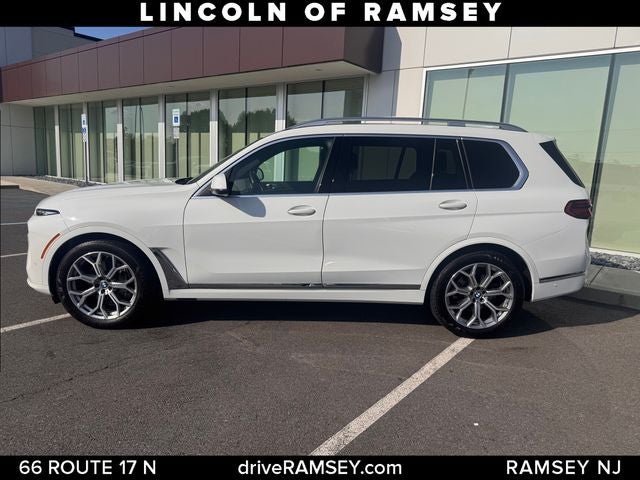 2024 BMW X7 xDrive40i