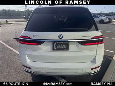 2024 BMW X7 xDrive40i