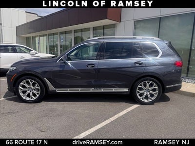 2022 BMW X7 xDrive40i