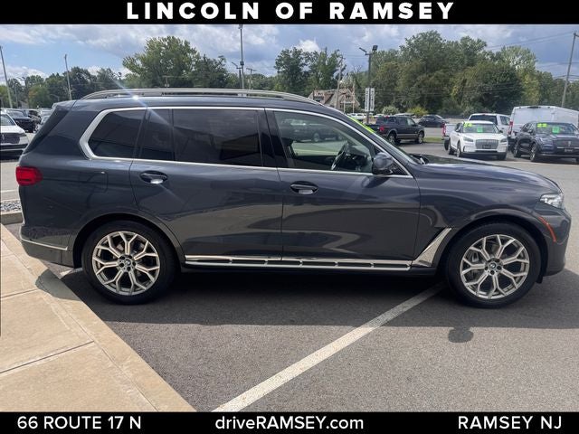 2022 BMW X7 xDrive40i
