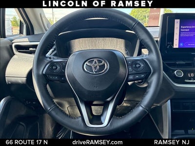 2024 Toyota Corolla Cross LE