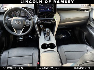2022 Toyota Venza LE
