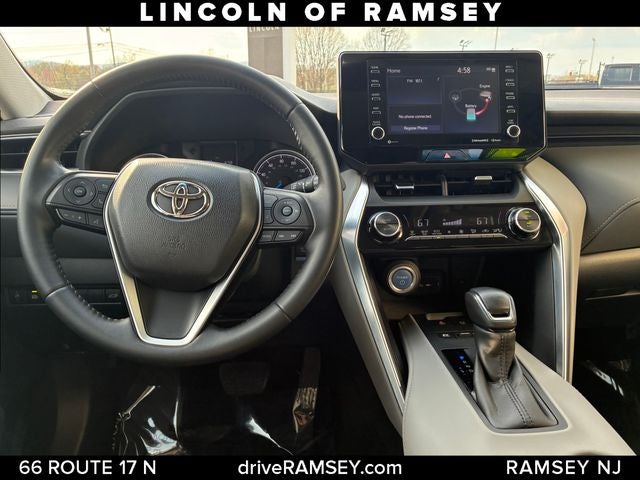2022 Toyota Venza LE