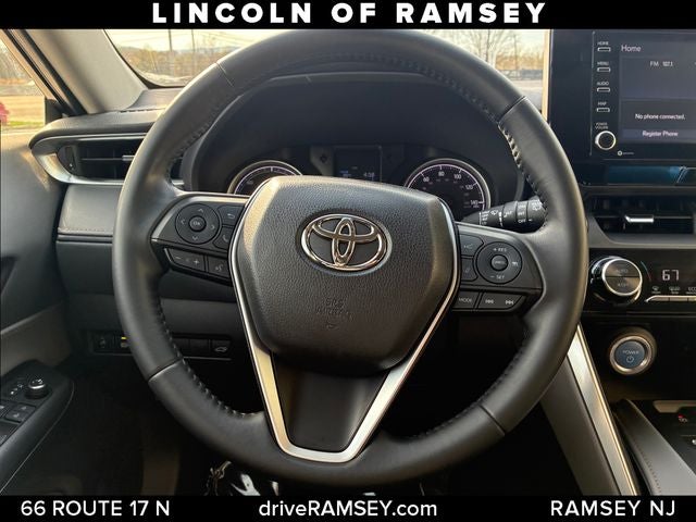 2022 Toyota Venza LE