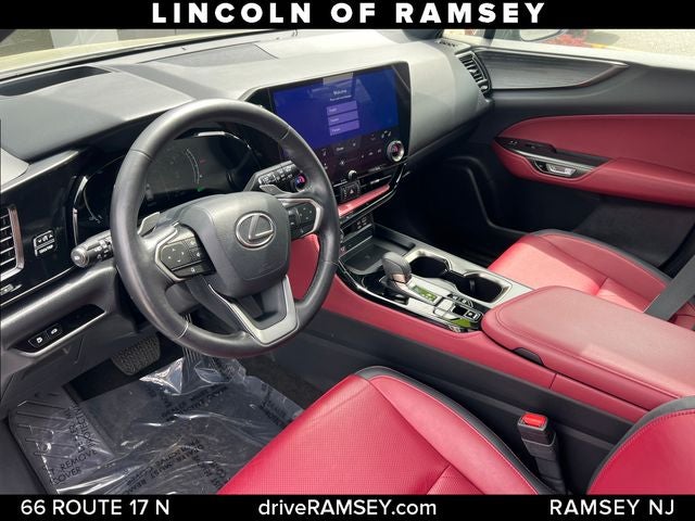 2023 Lexus NX 450h+ Luxury
