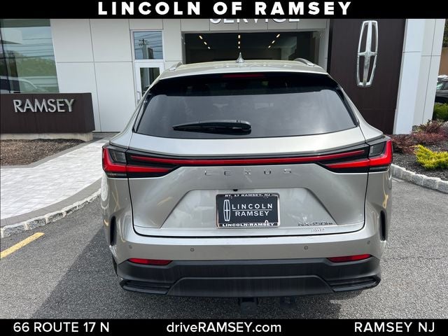 2023 Lexus NX 450h+ Luxury